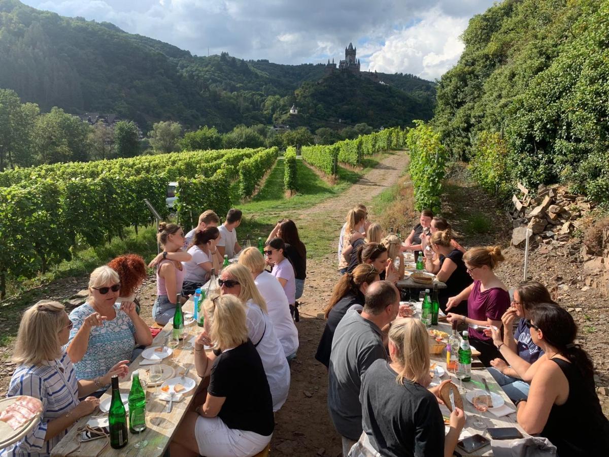 Weingut Gaestehaus Bach Cochem Exterior foto